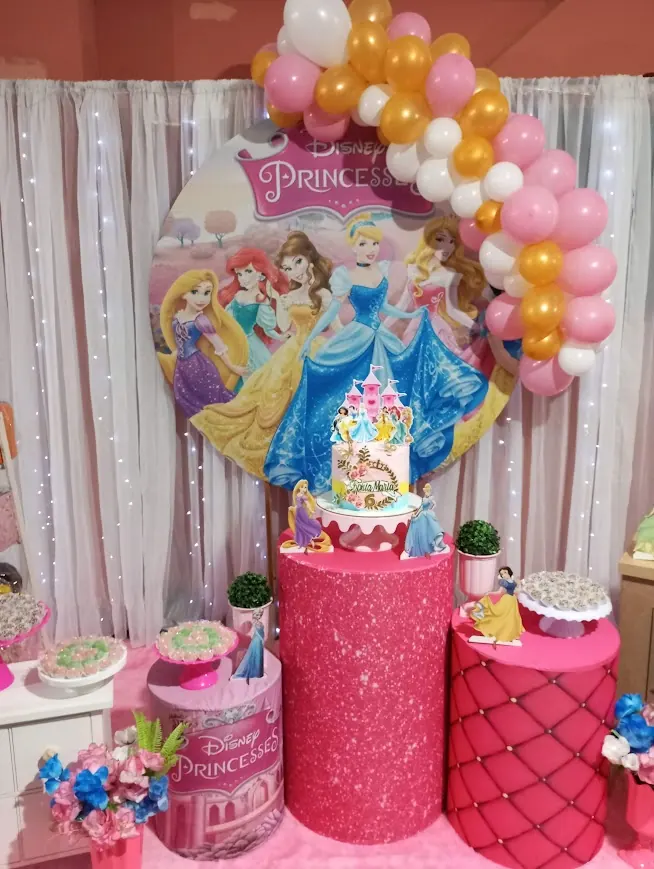 Decoração Disney Princesas Pegue e Monte em Curitiba — foto 2